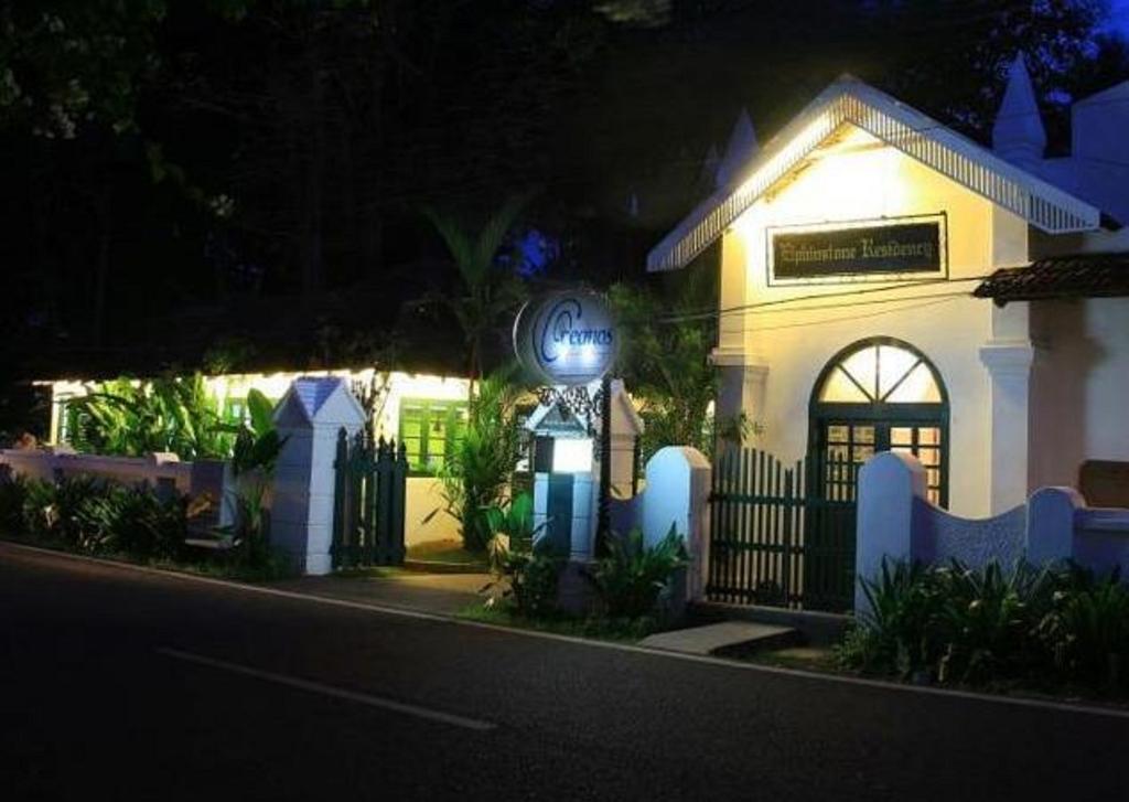 Bed and Breakfast Elphinstone Residency Kochi Екстер'єр фото