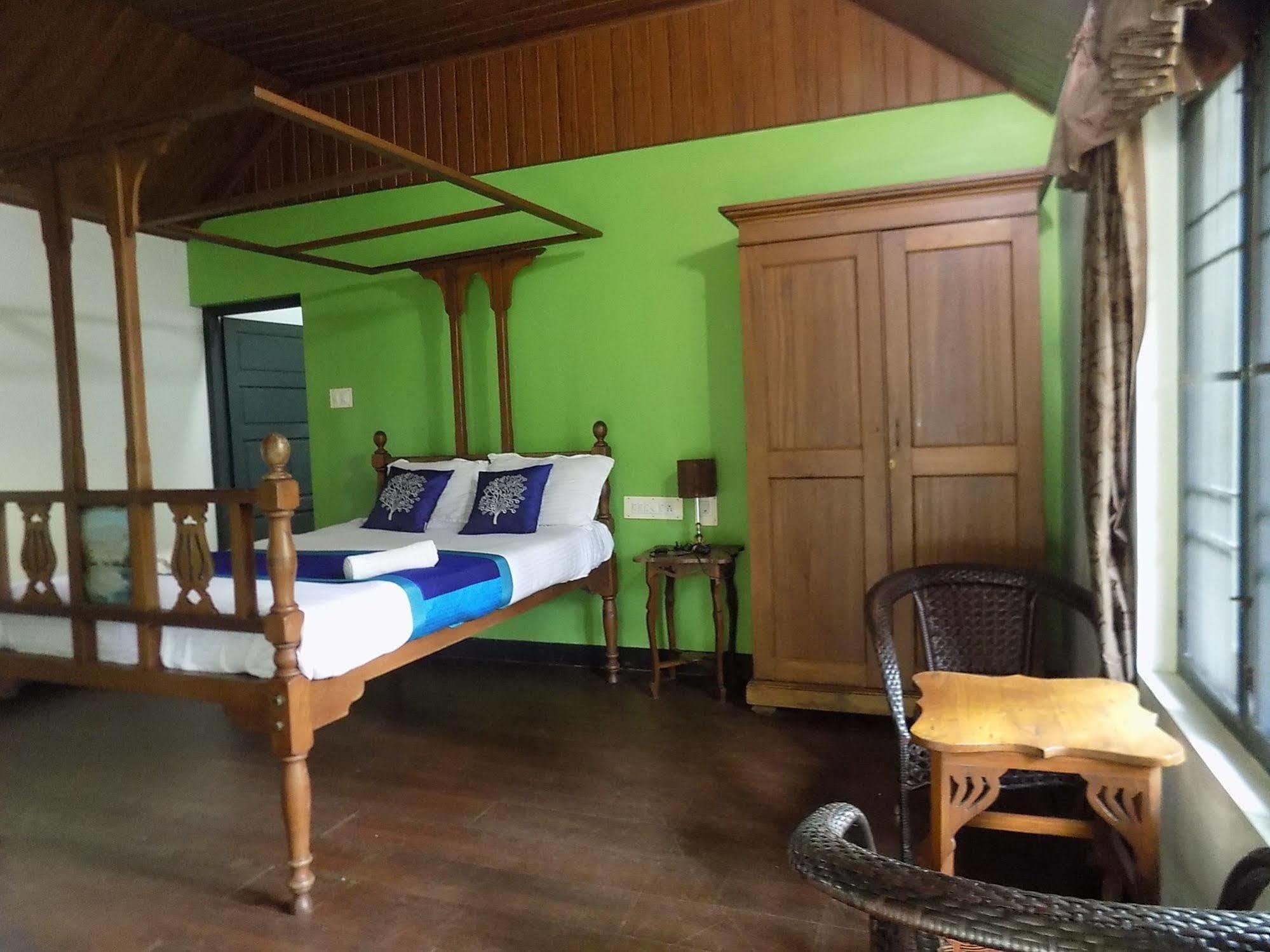 Bed and Breakfast Elphinstone Residency Kochi Екстер'єр фото