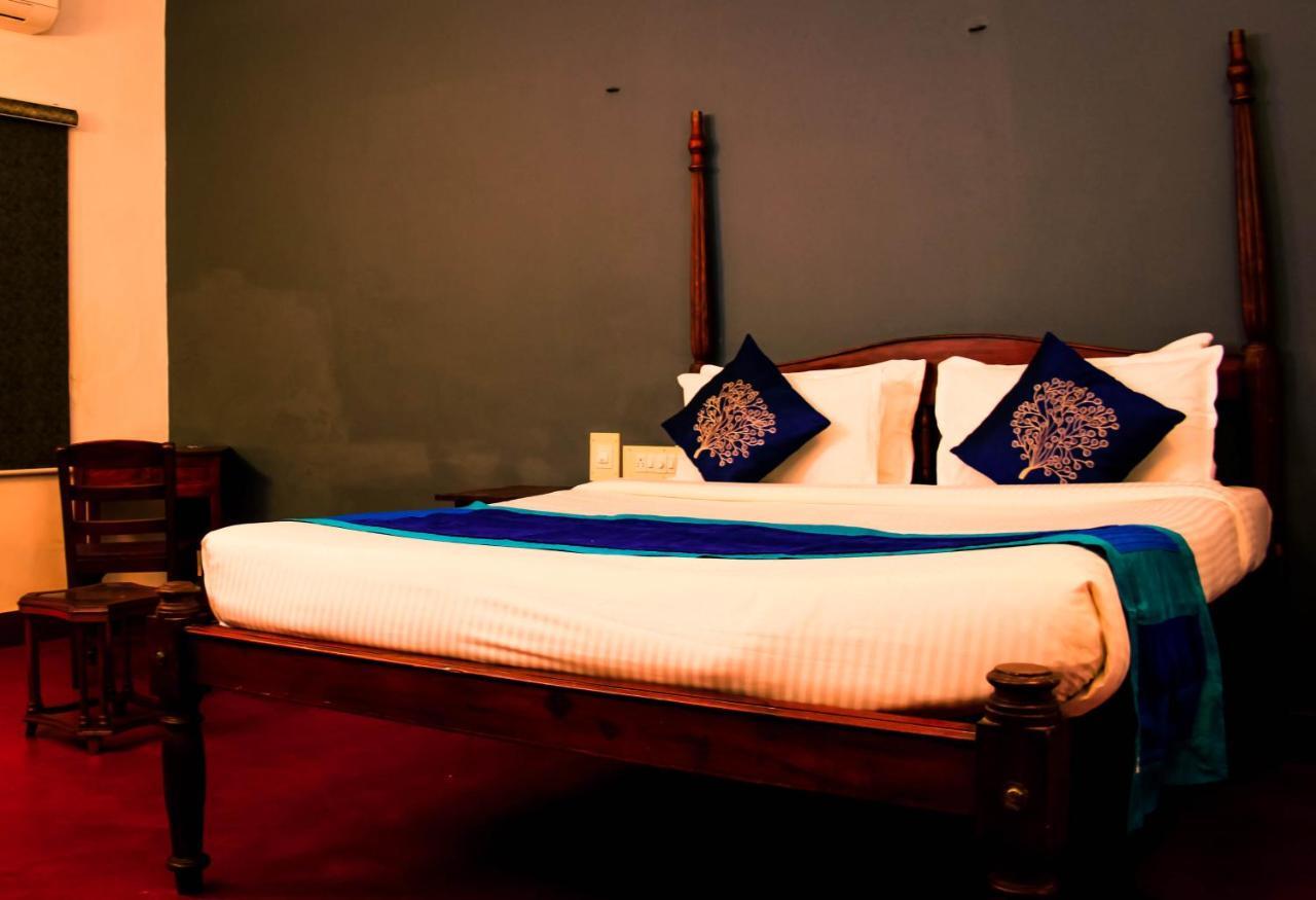 Bed and Breakfast Elphinstone Residency Kochi Екстер'єр фото